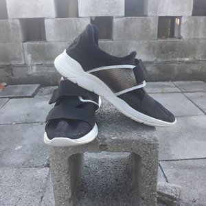 GUESS VERNA SNEAKERS